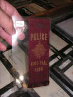 PoliceFBRibbon.JPG (65376 bytes)