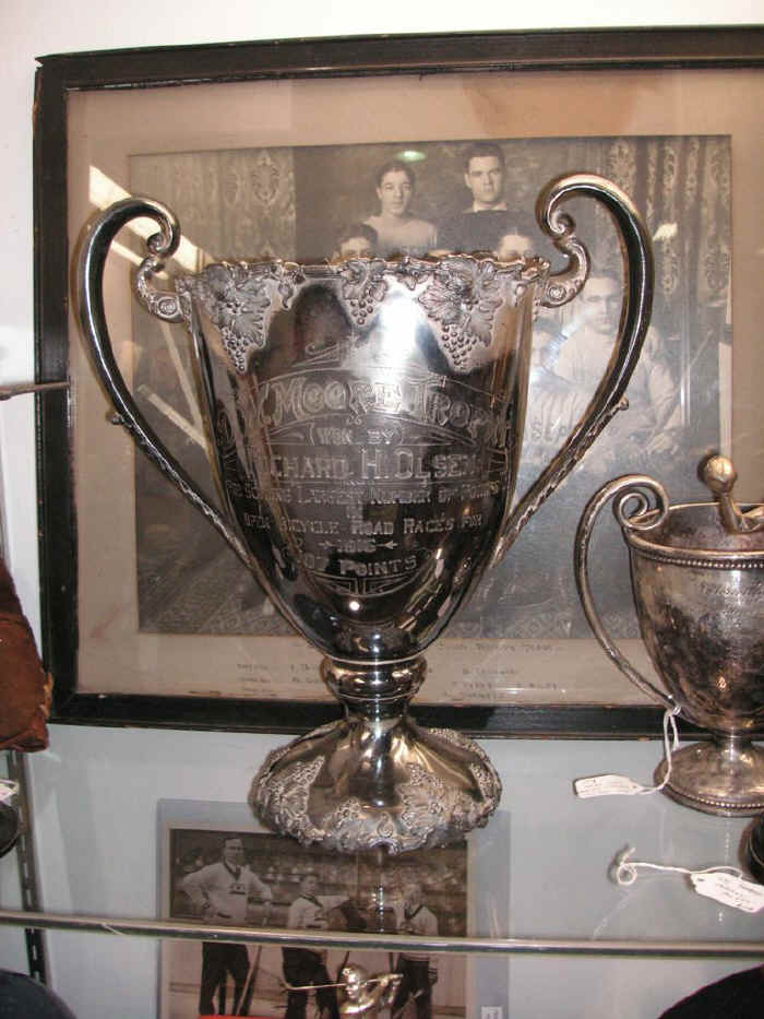 pict0416.jpg (160461 bytes)