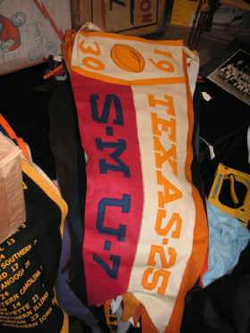 pict0103.jpg (150480 bytes)