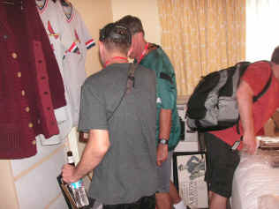 pict0721.jpg (128058 bytes)