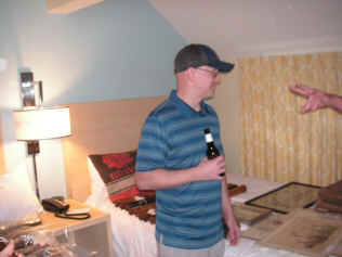 pict0749.jpg (76876 bytes)