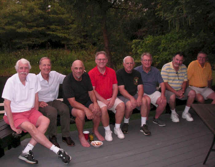 Group Shot.jpg (284440 bytes)