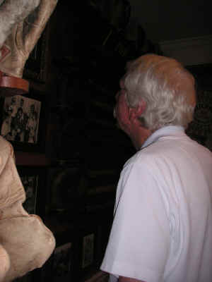 pict1012.jpg (133500 bytes)