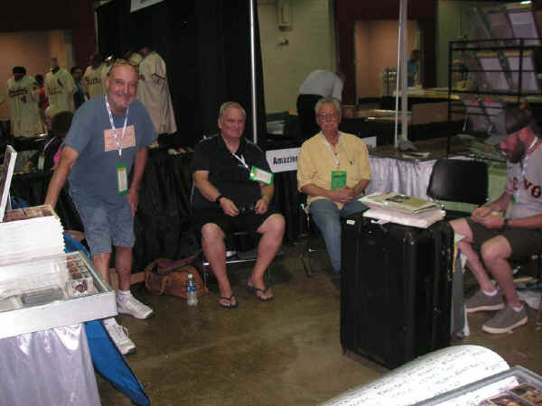 mark mcrea booth.jpg (113185 bytes)