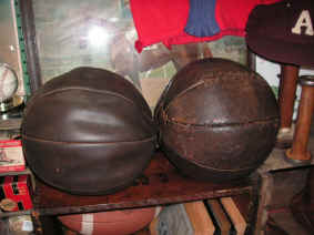 pict6913.jpg (194993 bytes)