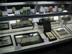 pict7256.jpg (179844 bytes)