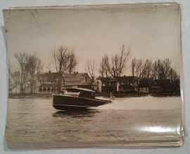 Unbound Photo 11.jpg (84916 bytes)