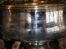 GolfSceneClose.JPG (95247 bytes)