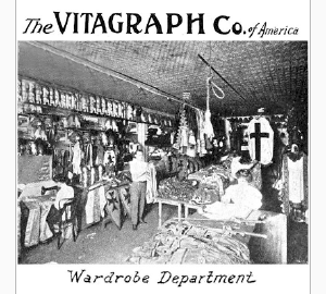 6 wardrobe.png (220753 bytes)