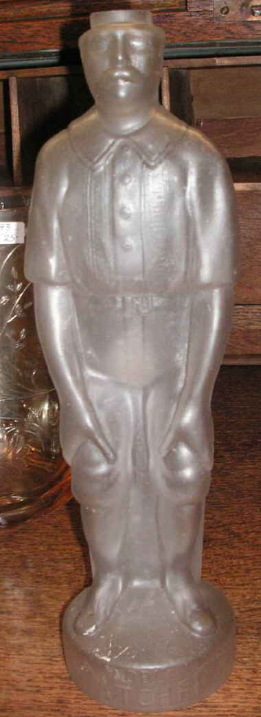 1Front_900x1200.jpg (178523 bytes)