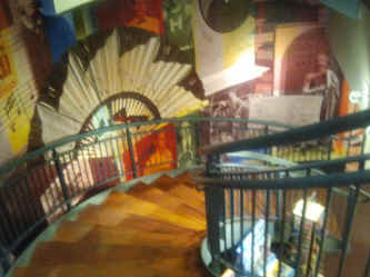 2011-05-08 19.08.12_1920x1440.jpg (263197 bytes)