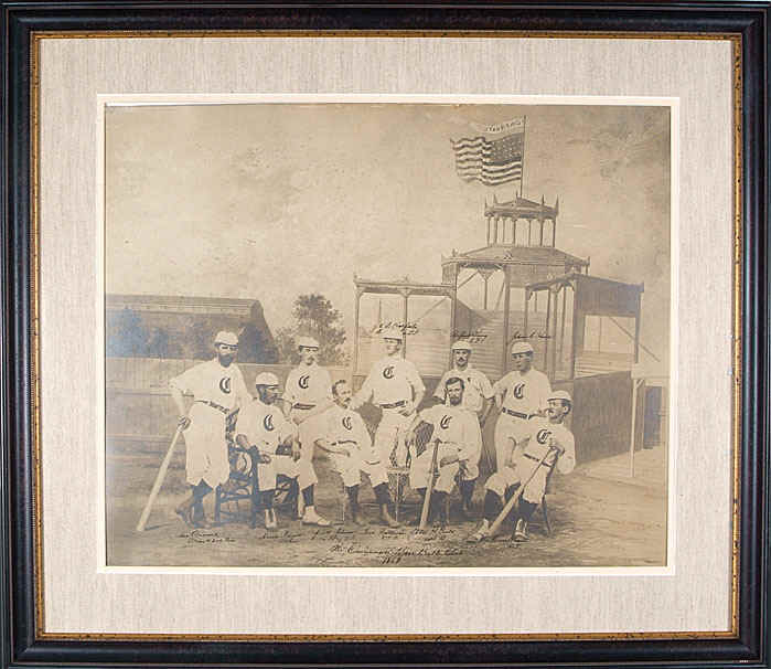 2_975_1869RStockPhoto.jpg (164386 bytes)