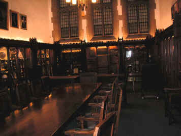 CabsLeft75.jpg (144976 bytes)