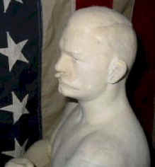 Left side head & shoulderCRP.jpg (12567 bytes)