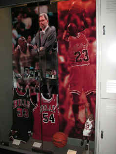 PICT0027_900x1200.jpg (158965 bytes)