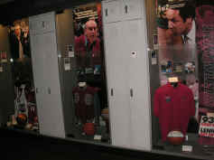 PICT0049_1200x900.jpg (179686 bytes)