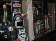 PICT0050_1200x900.jpg (203967 bytes)