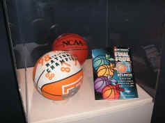 PICT0080_1200x900.jpg (191158 bytes)