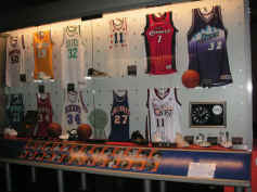 PICT0084_1200x900.jpg (203030 bytes)