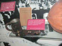 PICT0100_1200x900.jpg (186949 bytes)