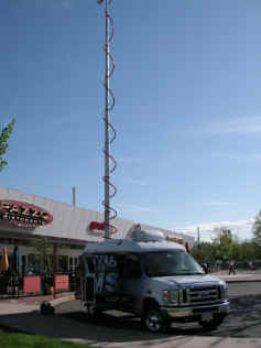 PICT0112_900x1200.jpg (108210 bytes)