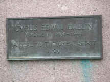 PICT1525_1200x900.jpg (238788 bytes)