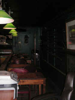 PICT1549_900x1200.jpg (123391 bytes)