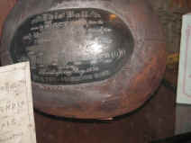 PICT1648_1200x900.jpg (211431 bytes)