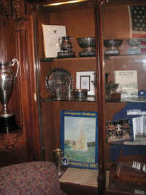 PICT1695_900x1200.jpg (185339 bytes)