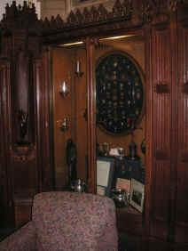 PICT1713_900x1200.jpg (169474 bytes)