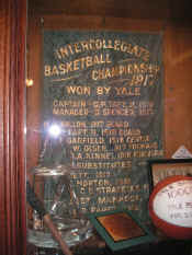 PICT1753_900x1200.jpg (195624 bytes)