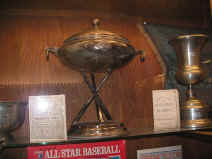 PICT1794_1200x900.jpg (199576 bytes)