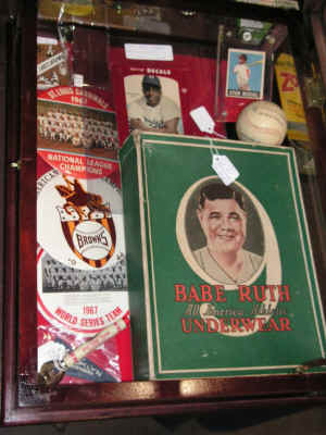 PICT2152_900x1200.jpg (173918 bytes)