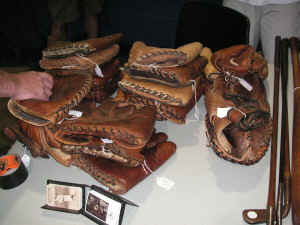 PICT2188_1200x900.jpg (208741 bytes)