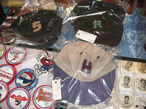 PICT2232_1200x900.jpg (236038 bytes)