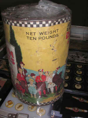 PICT2364_900x1200.jpg (167974 bytes)