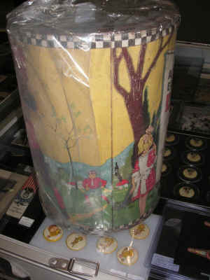 PICT2367_900x1200.jpg (167159 bytes)