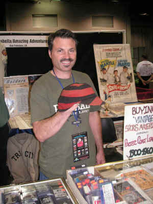 PICT2485_900x1200.jpg (186582 bytes)