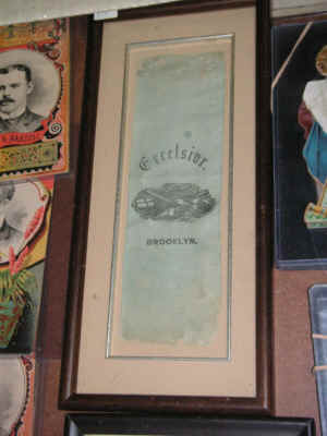 PICT2525_900x1200.jpg (139905 bytes)