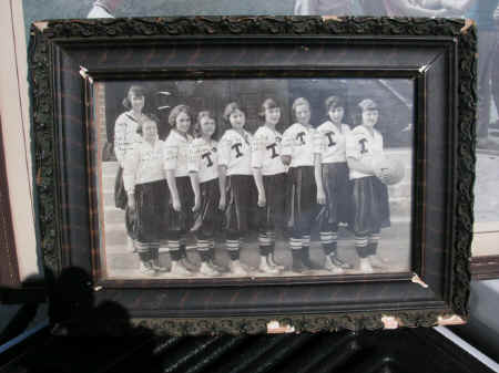 PICT2921_1200x900.jpg (191844 bytes)