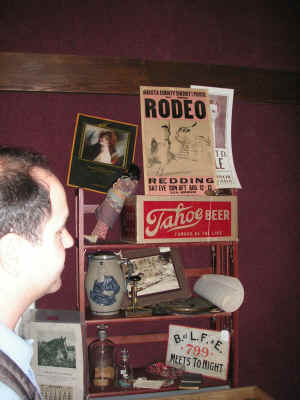 PICT4438_900x1200.jpg (179364 bytes)