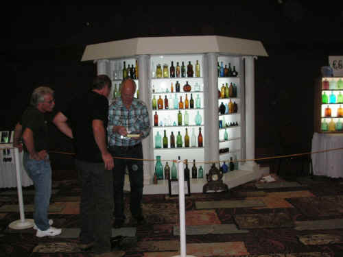 PICT4620_1200x900.jpg (172371 bytes)