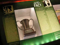 PICT9915_1200x900.jpg (185477 bytes)