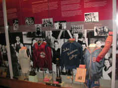 PICT9967_1200x900.jpg (216108 bytes)