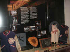 PICT9984_1200x900.jpg (207092 bytes)