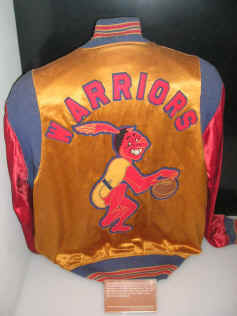 PICT9987_900x1200.jpg (156396 bytes)