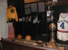 PICT9996_1200x900.jpg (199179 bytes)