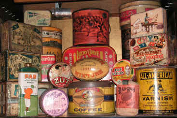 RahRahInLineup.jpg (250580 bytes)