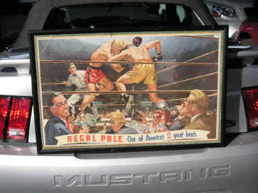 RegalAleOnBumper_1200x900.jpg (195111 bytes)