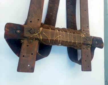 back lower side.jpg (246681 bytes)